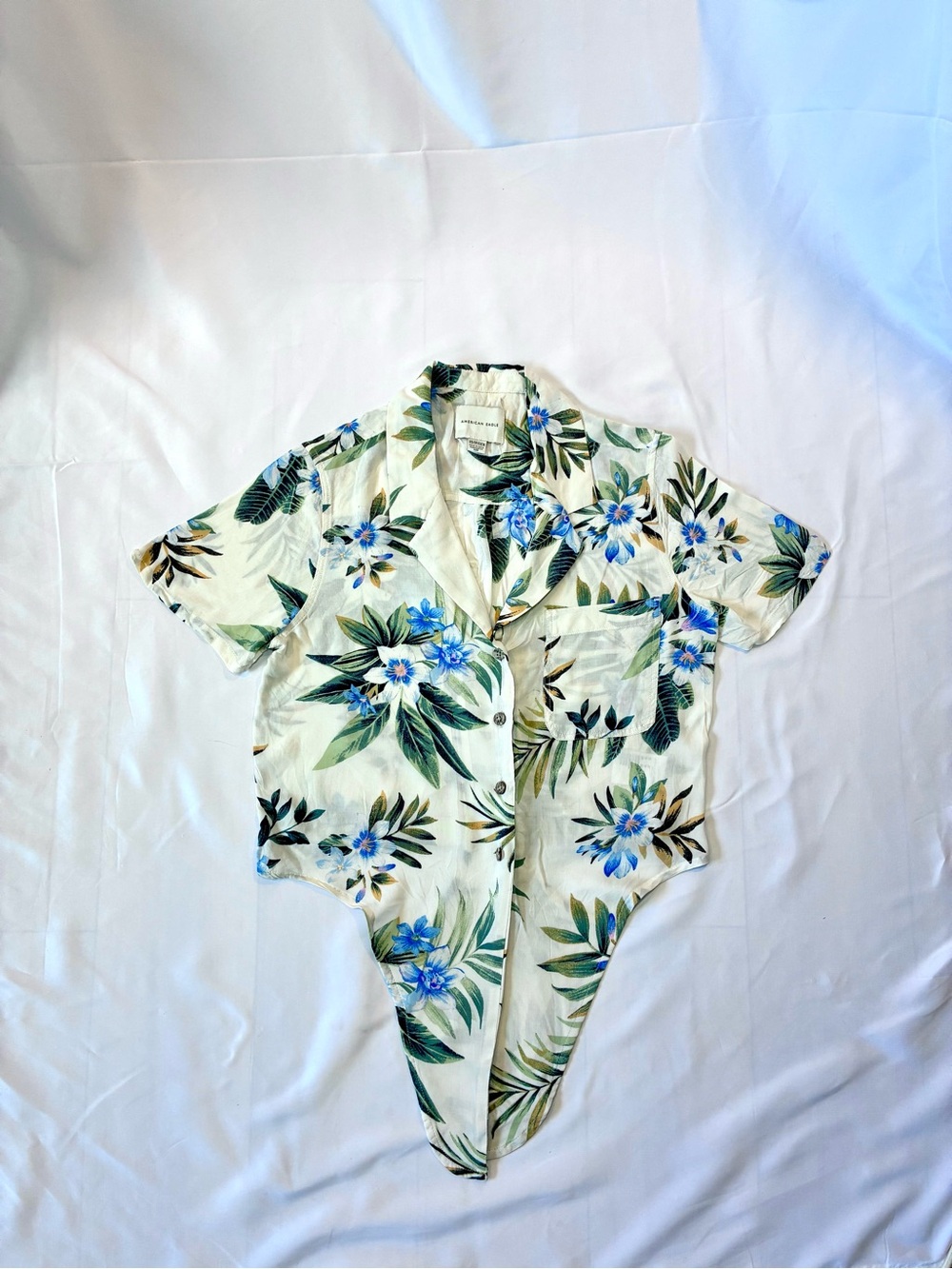 American Eagle Tropical Crop Top